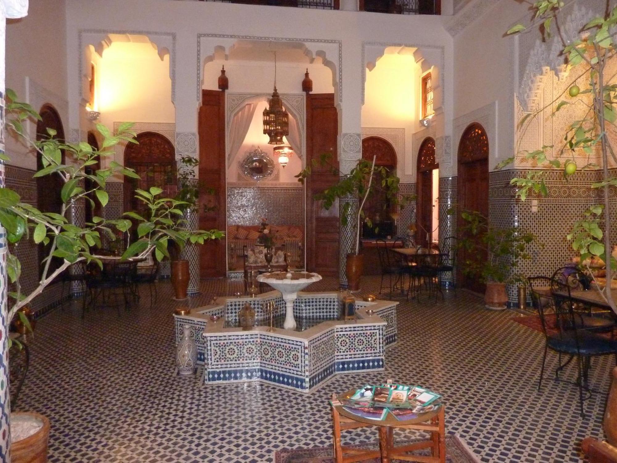 Dar Al Safadi Hotel Фес Екстериор снимка