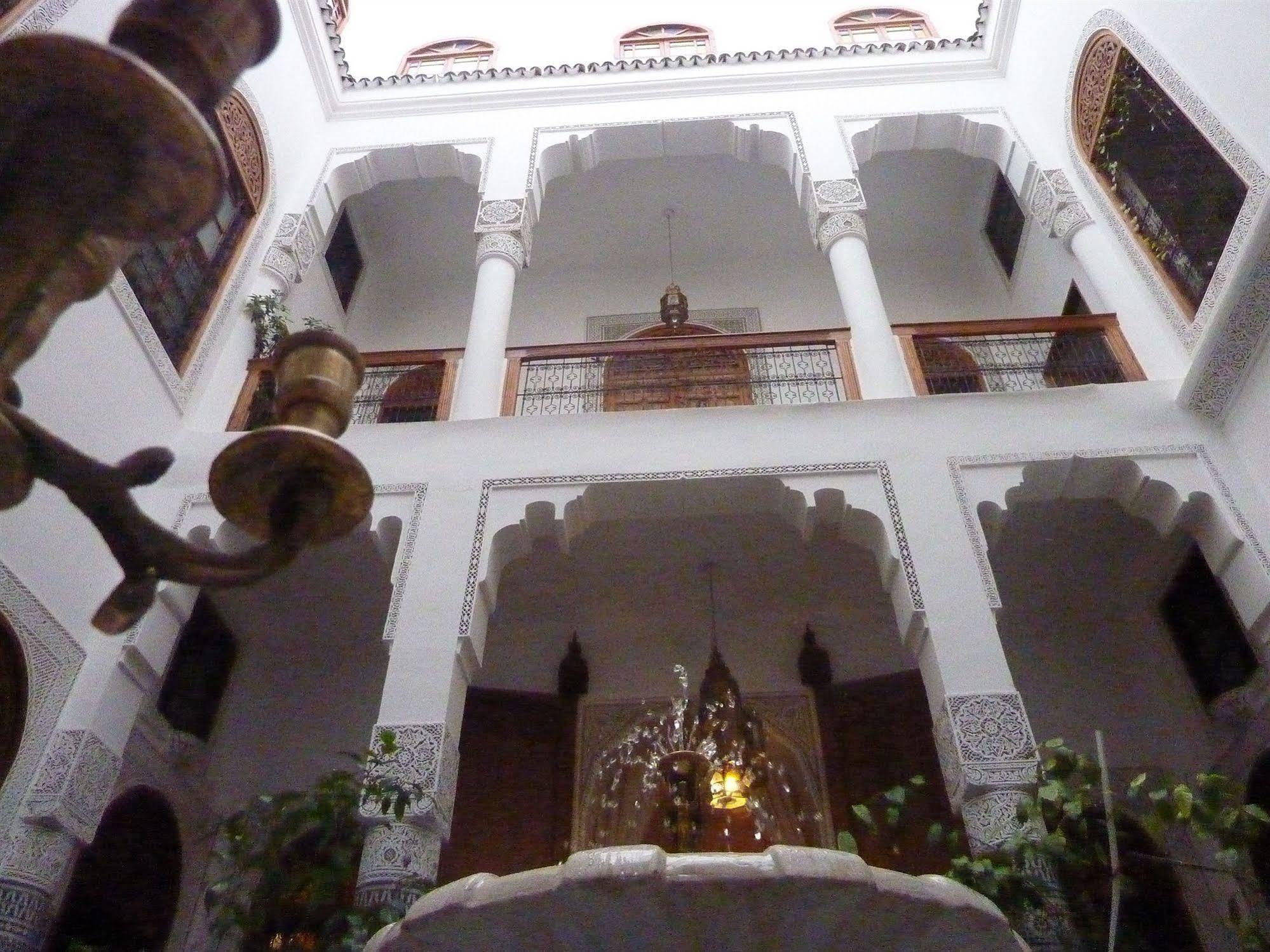 Dar Al Safadi Hotel Фес Екстериор снимка
